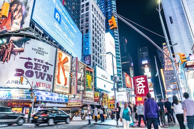 DOOHの種類と設置場所