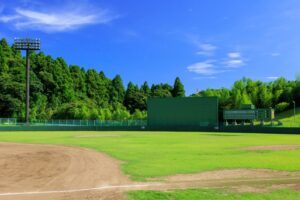 球場広告とは？値段・費用対効果・成功事例まで徹底解説